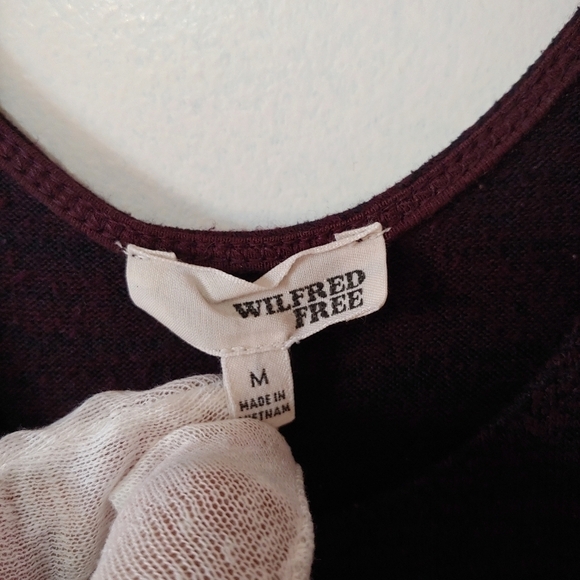 Aritzia Wilfred Free Burnette Racerback Tank Top - Picture 5 of 9